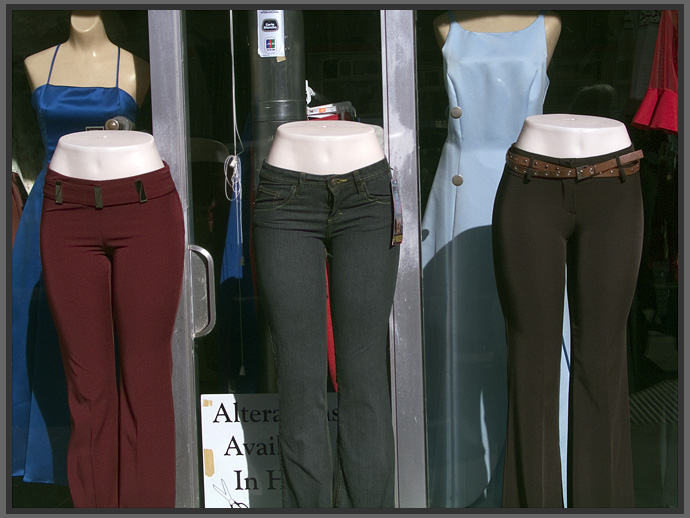 mission street storefront